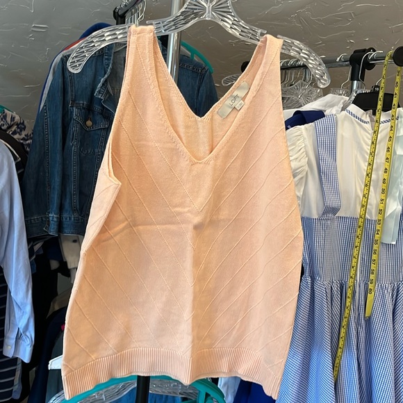 LOFT Tops - LOFT Pink Sleeveless Tank Top